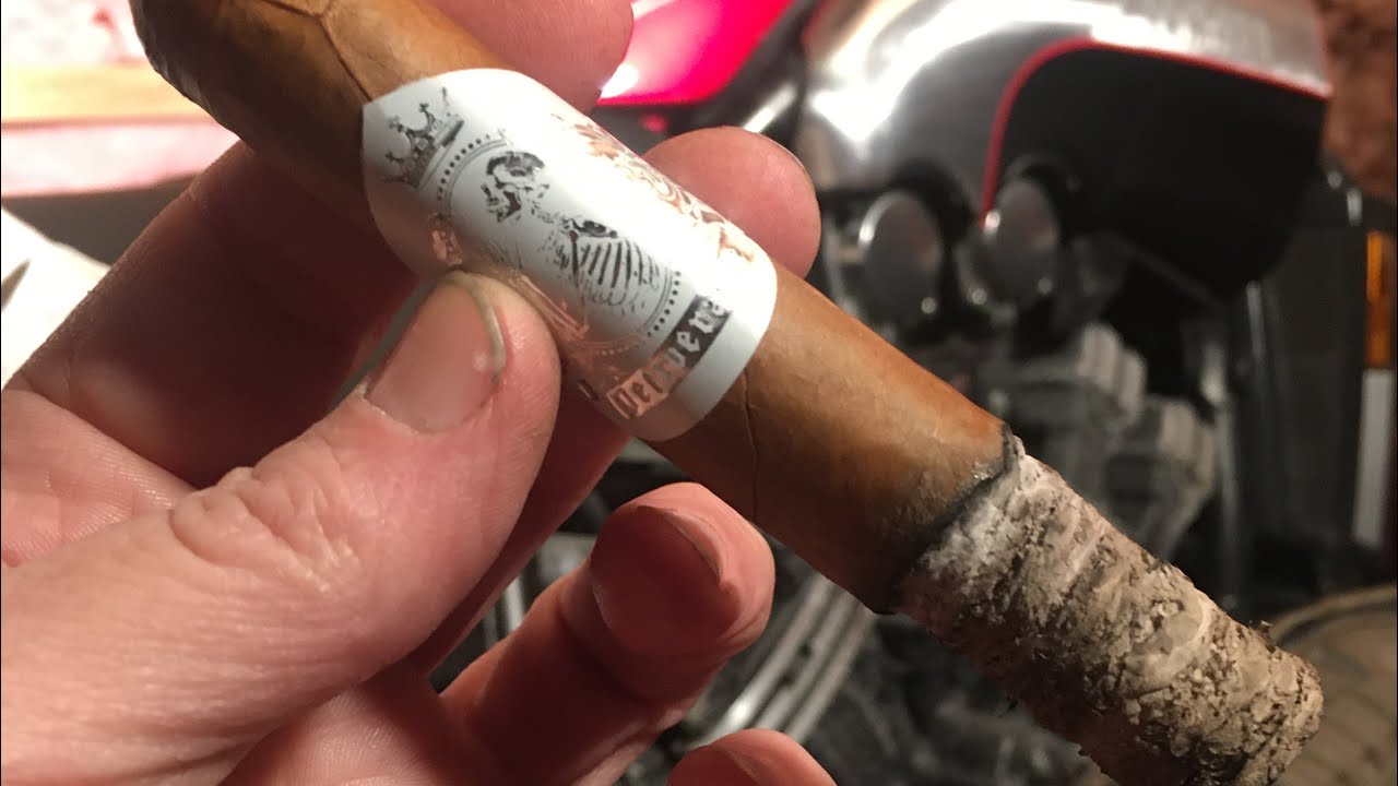 Black Label Trading Company - Deliverance Porcelain Cigar Review