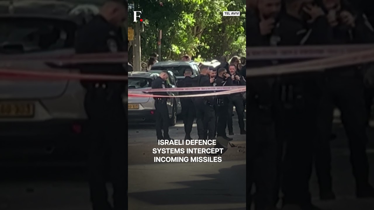 Israel: Blasts Over Tel Aviv After Fresh Missile Attack From Iran | Subscribe to Firstpost | N18G
