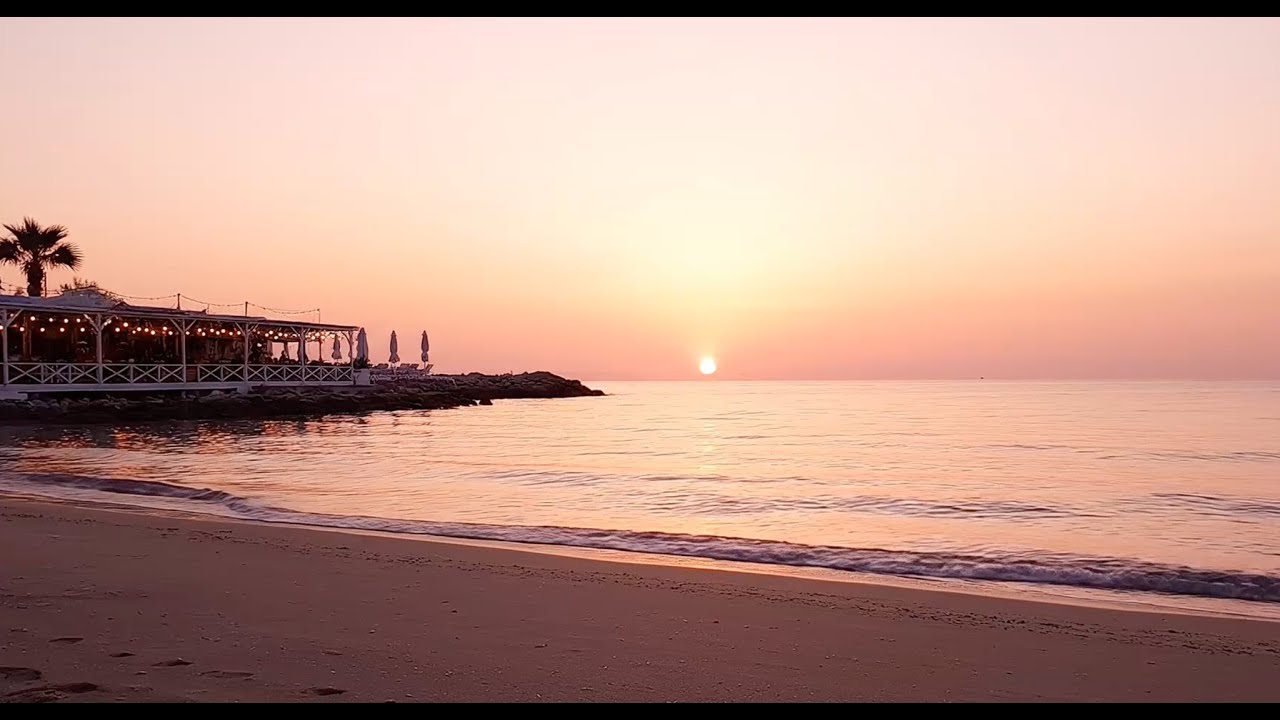 Relaxing Beach Sunset with Soft Waves