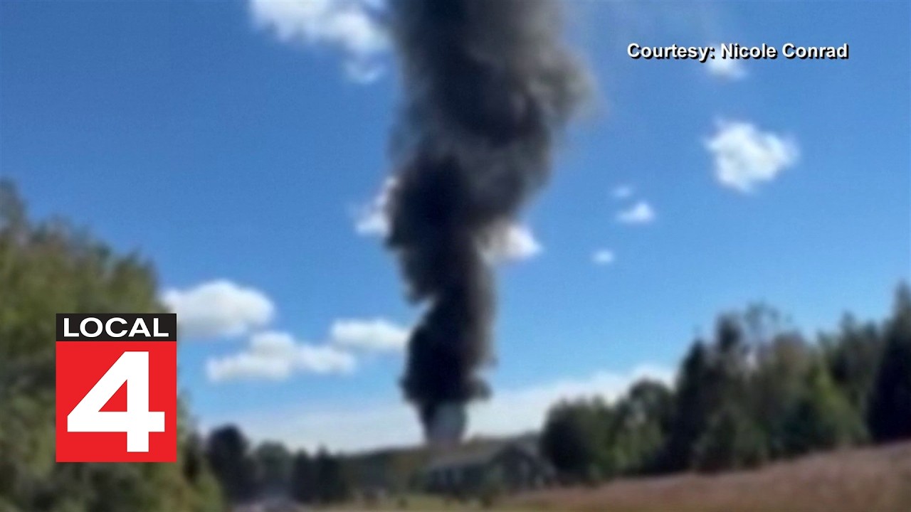 Evacuation order issued after plane crash in northern Michigan