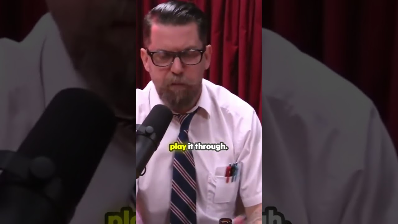 What Happens When Political Extremism Gets Out of Hand? 🔥  #foryou #podcast #joerogan #gavinmcinnes