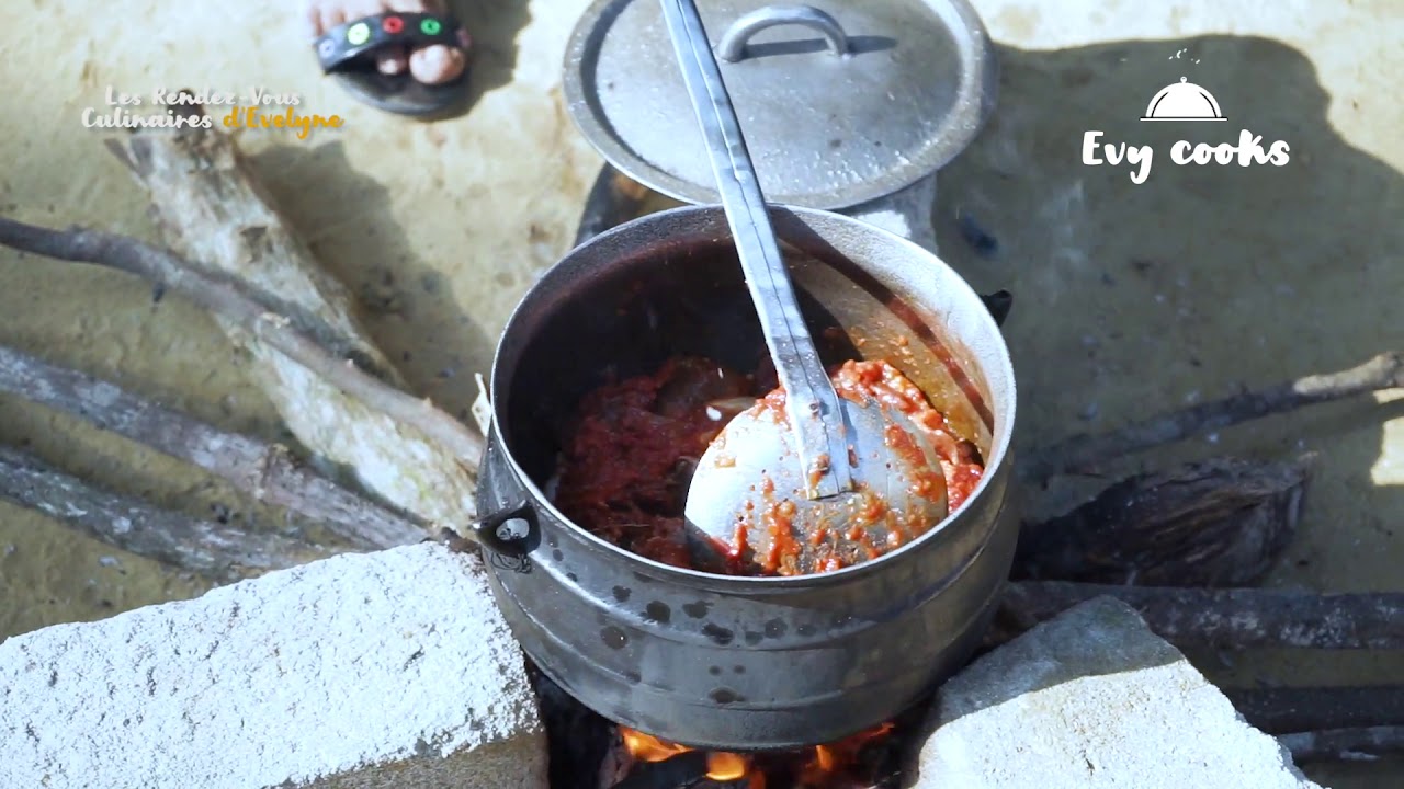 How do we make Dja, the sauce that goes with our abolos?