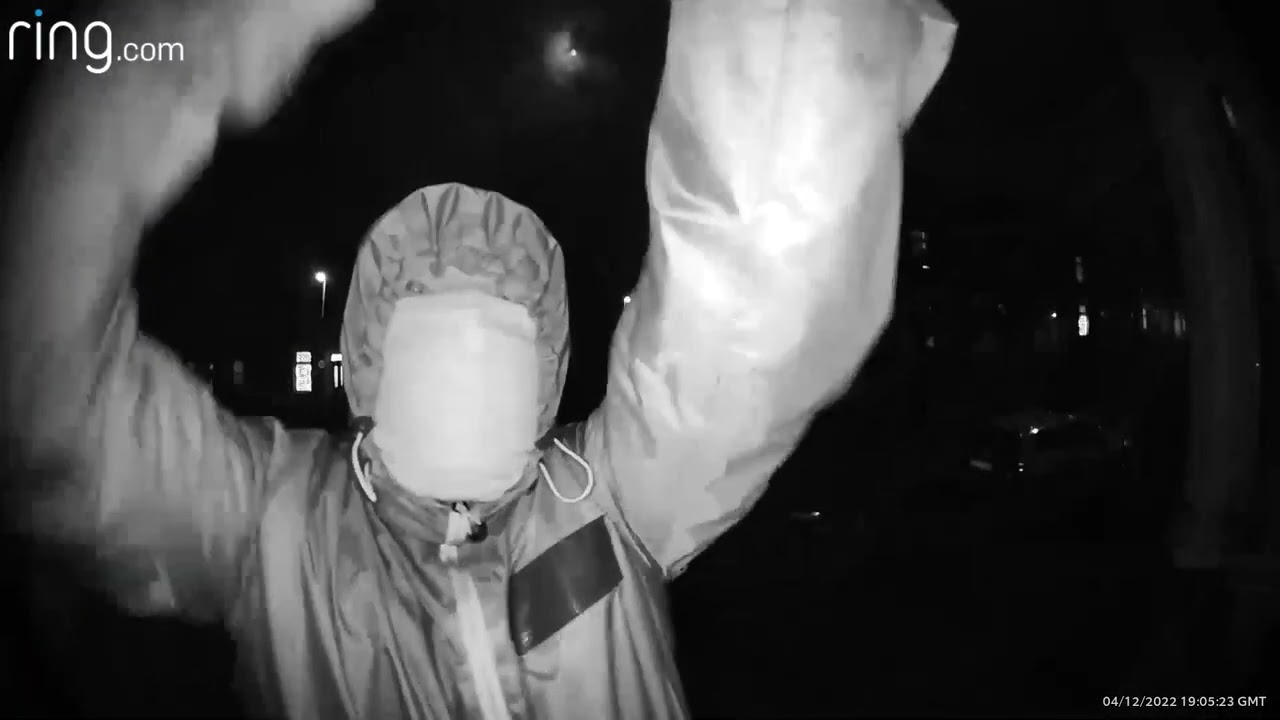 Ring Doorbell Records Itself Getting Stolen || ViralHog