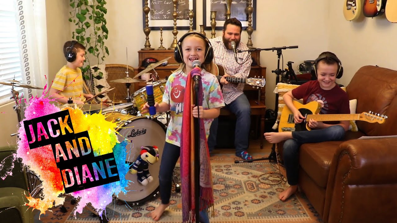 Colt Clark and the Quarantine Kids play 