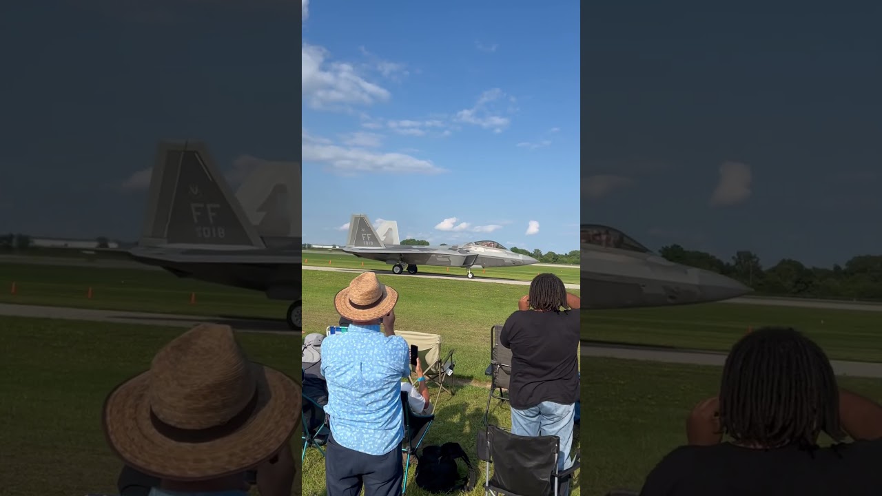 F22 raptor up close at EAA AirVenture Oshkosh 2024 #wisconsin #airshow #osh24
