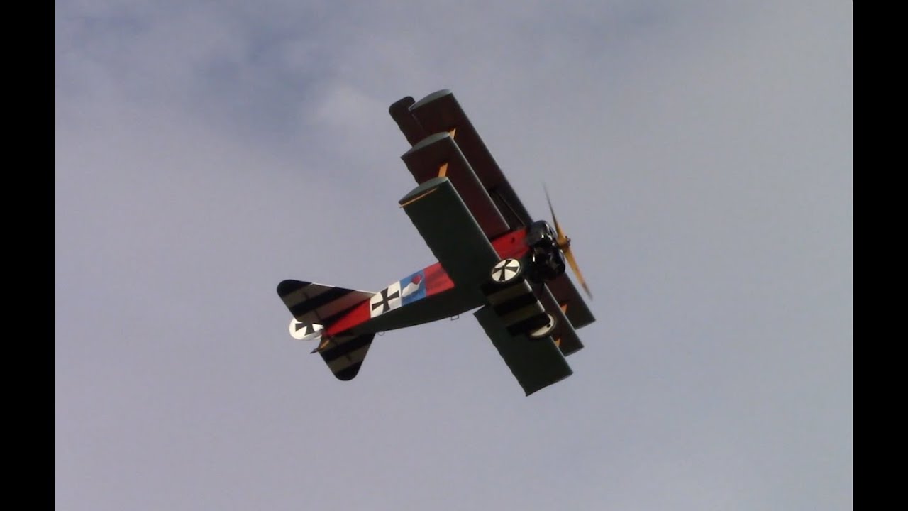 Fokker Dr.I Triplane Takes Flight Again at Old Rhinebeck Aerodrome After Restoration