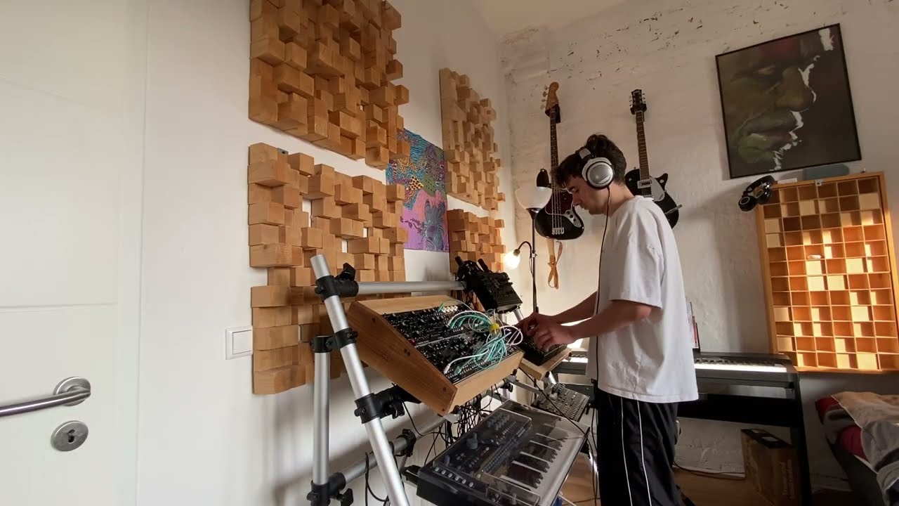 MODULAR MELODIC TECHNO - Groovy Melodic Modular Techno With Sweet Sounds - 118