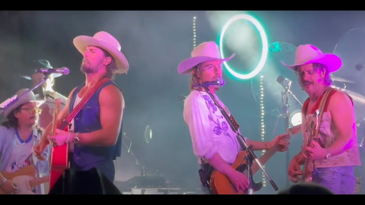 Midland live at Floore's (Full Concert) in Helotes, TX on 5/3/2024