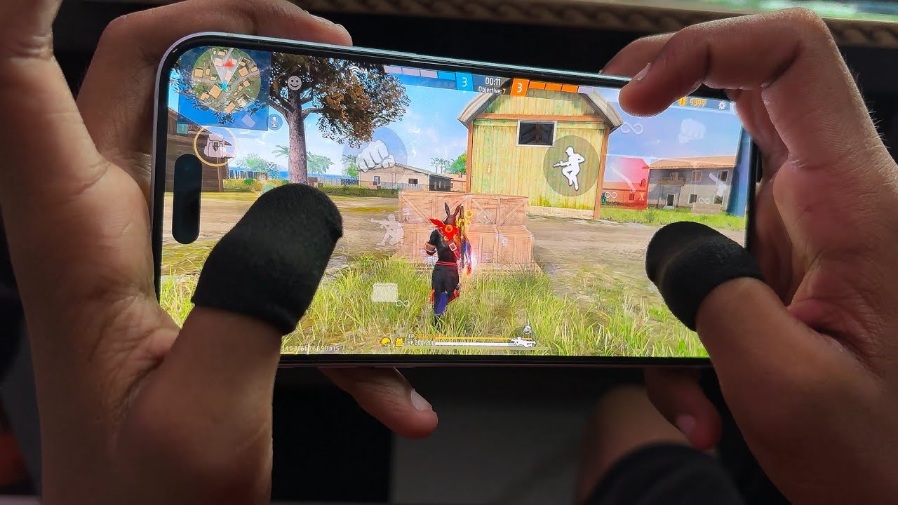 Free Fire Freestyle Handcam Gameplay ⚡️IPhone 17 