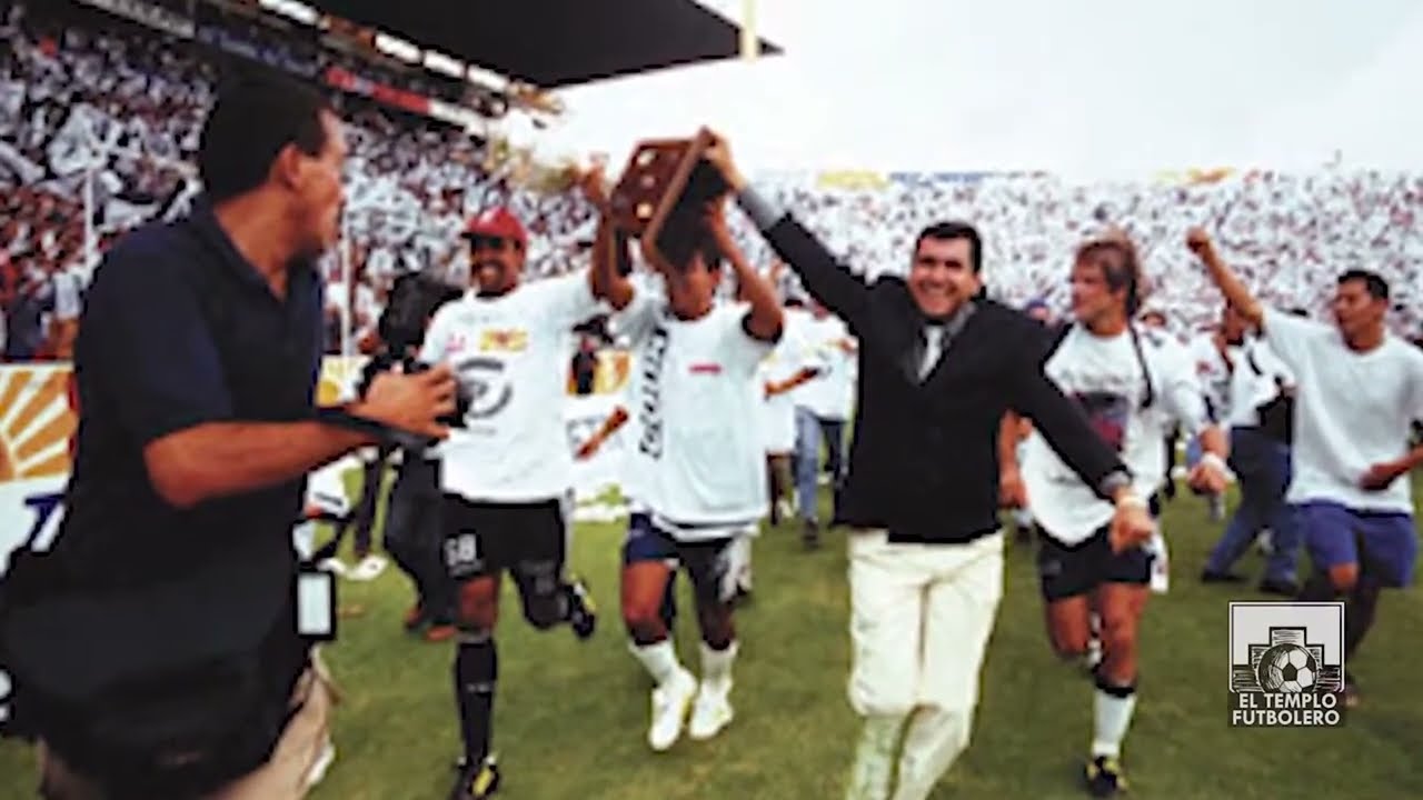Archivos Escondidos | Derrumban al estadio La Martinica, inmueble historico en Leon, Guanajuato