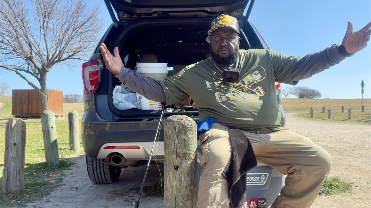 Fishing With GDAD is live! In search of them PreSpawn Crappies while relaxing on the bank!! 😎