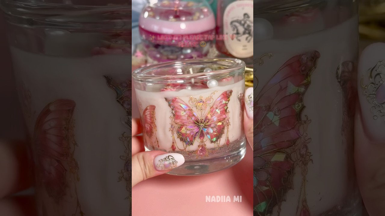 Aesthetic Butterfly Candle DIY ✨ Cozy Soy Wax & Flowers🦋&hearts;️