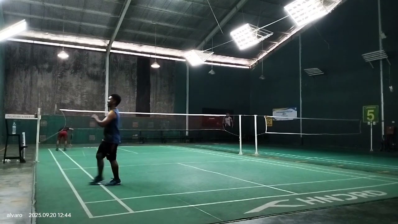 cuplikan jump smash and slow mo