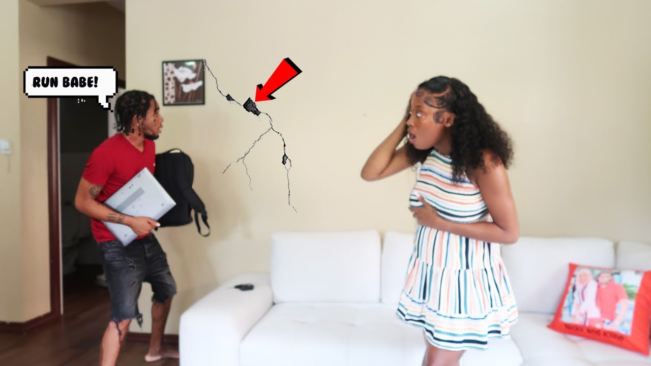 Earthquake Prank On Boyfriend *Bad Idea*