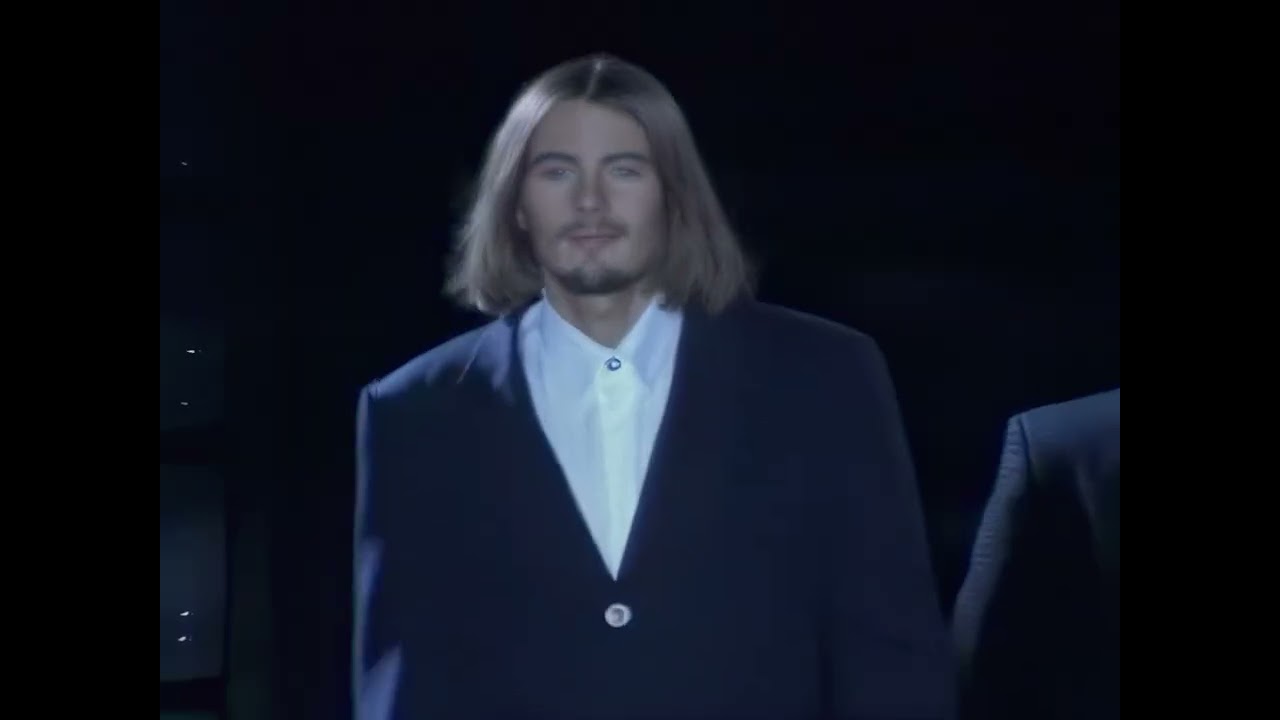 Gianni Versace Fall Menswear 1995