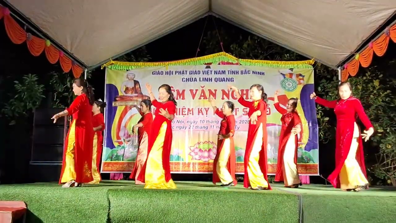 CLB VN PH&Ugrave; LƯU M&uacute;a Trăng Tr&ograve;n Th&aacute;ng 4