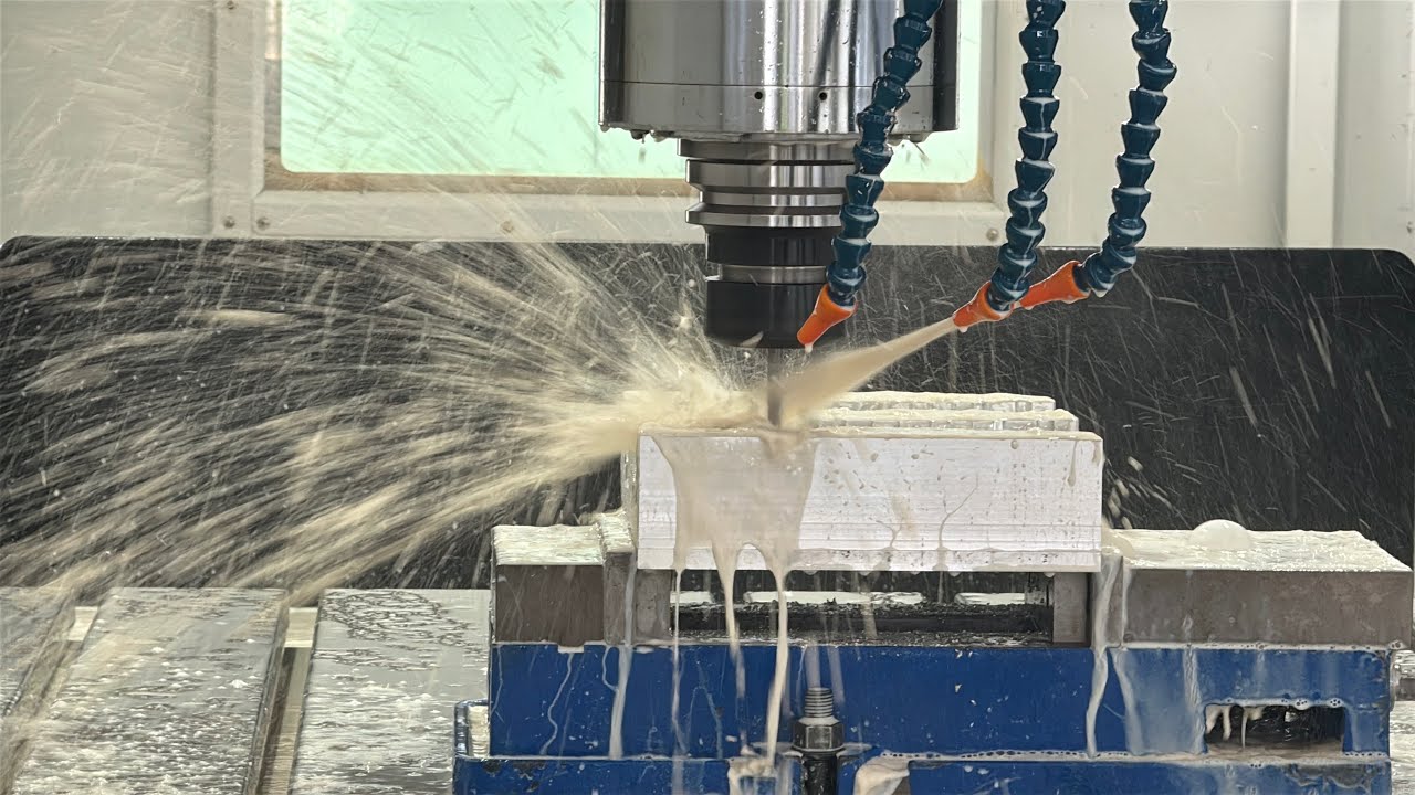 PET bottle mold making at EDiC