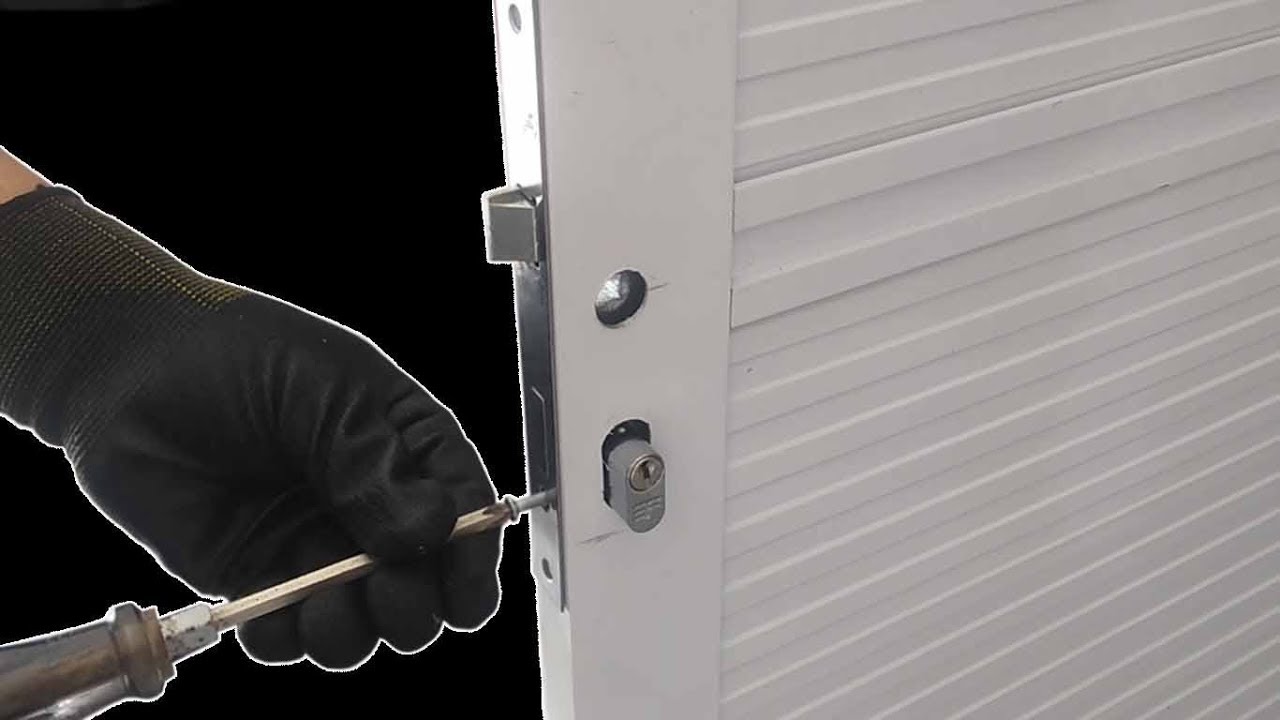 Como Instalar Fechadura em Portas e Portões