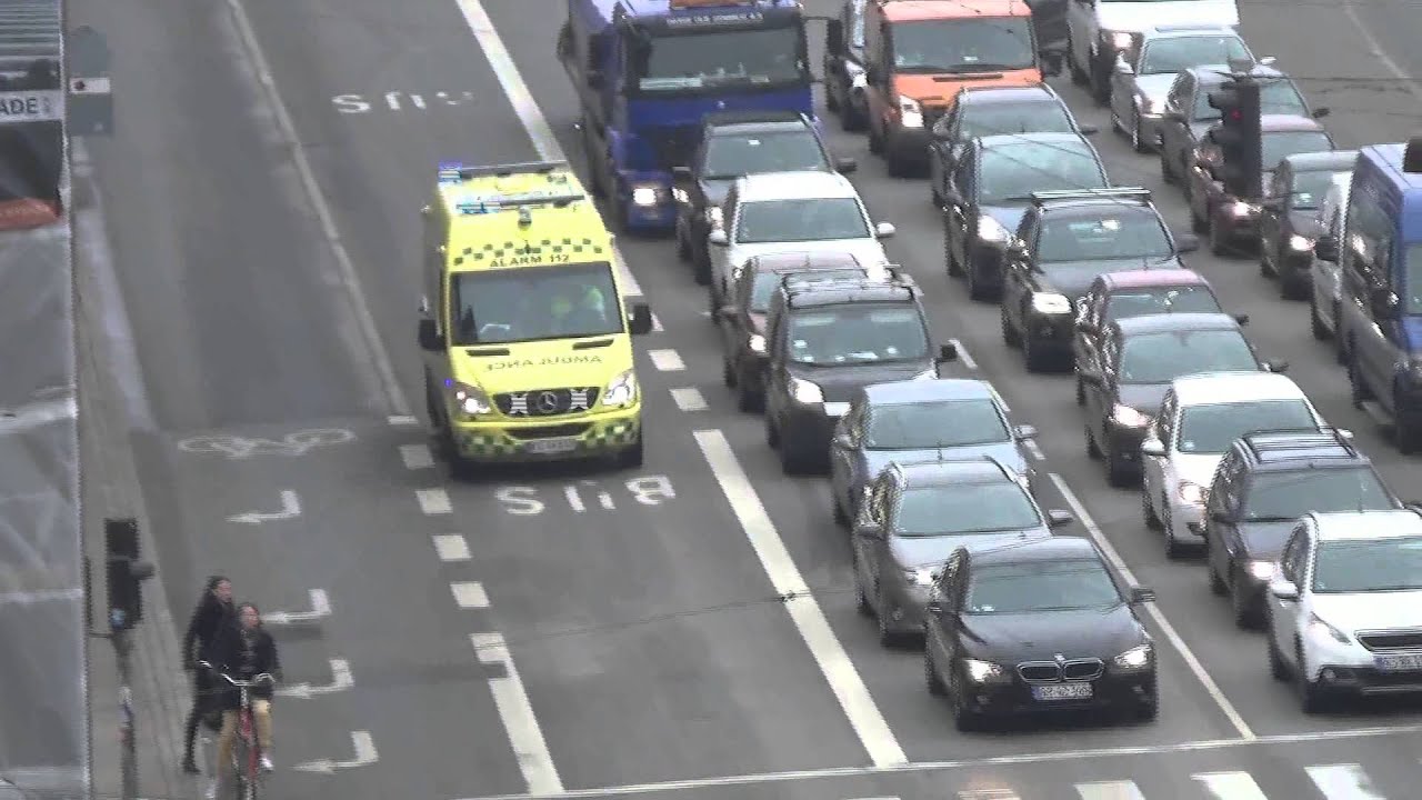 2x Ambulance Falck København