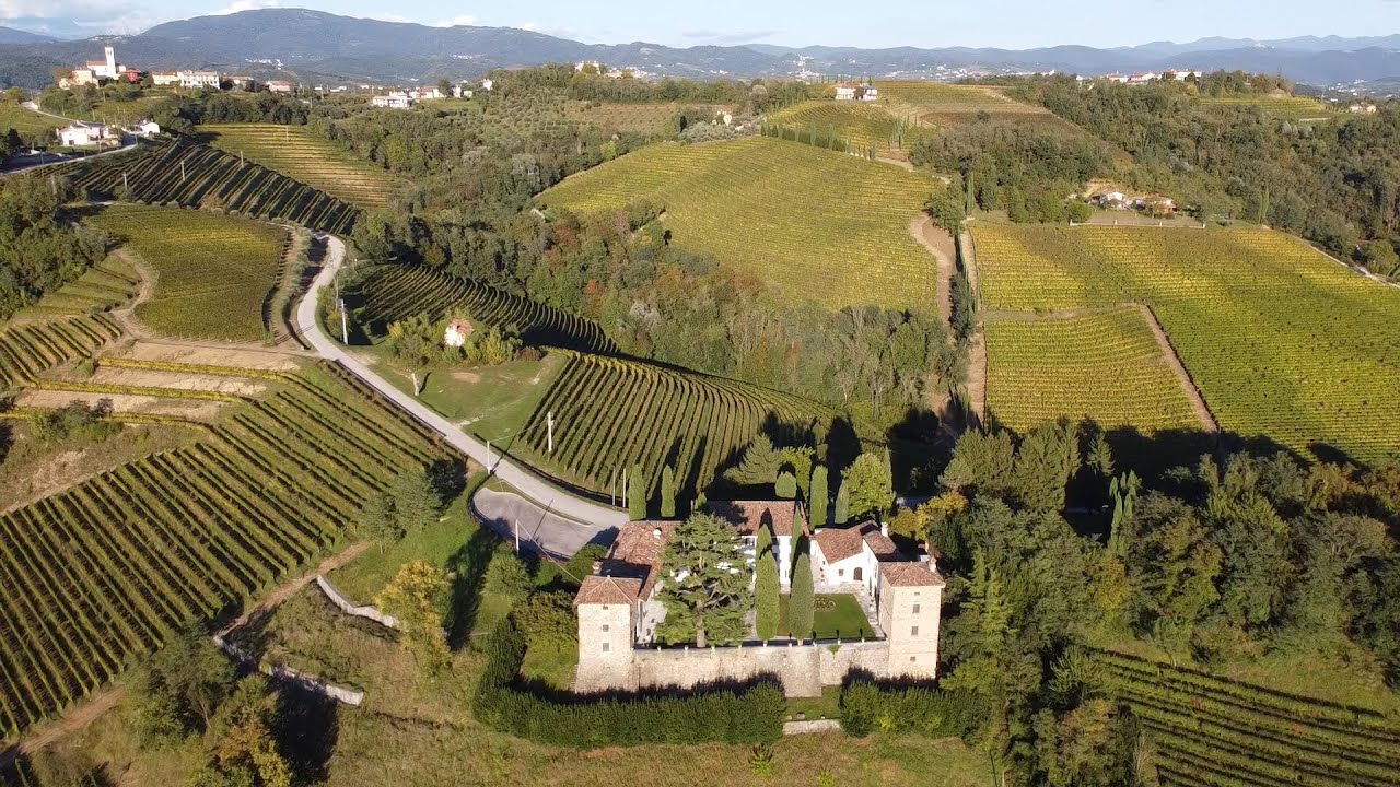 COLLIO # FVG   il vigneto del Fri&ugrave;li  I meravigliosi colori dell'autunno