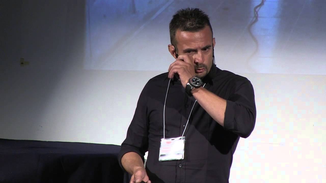 Cambiare il mondo con il rugby | Umberto Bonaccorsi | TEDxSSC