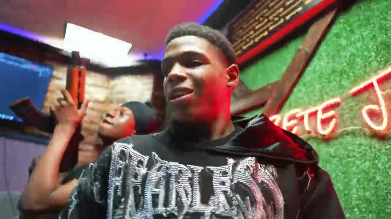 Steppa357 - “Freak Dat Drac” (Official Music Video)[Shot and edit by @FilmByGwap]