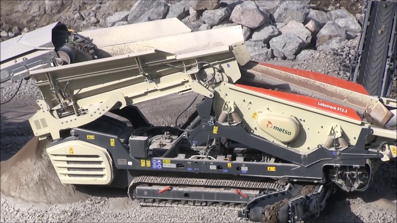 Metso's Lokotrack ST2.3 mobile screen