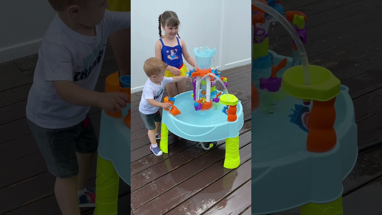 Little Tikes Flowin' Fun Water Table with 13 Interchangeable Pipes #verano #2021