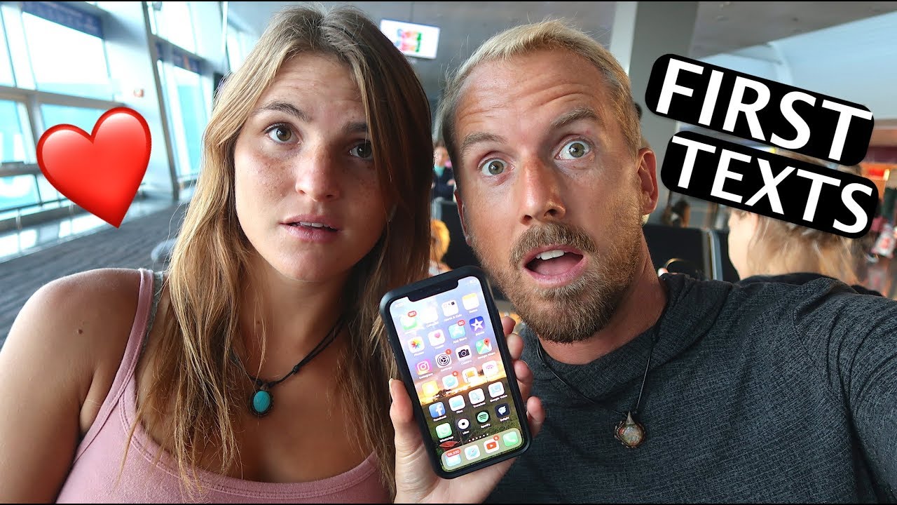 READING OUR FIRST DMS FROM EACH OTHER | HOW WE MET!