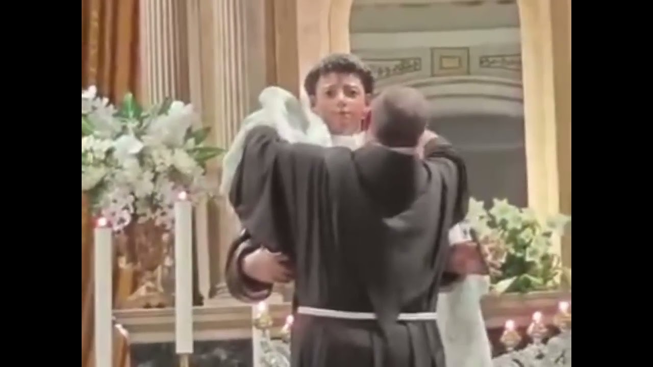 vestizione della venerata statua di Sant' Antonio di Afragola 12 giugno 2024