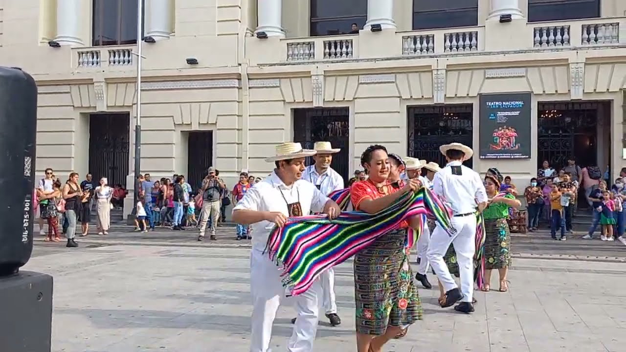 El son de los novios - Folklore Salvadoreño