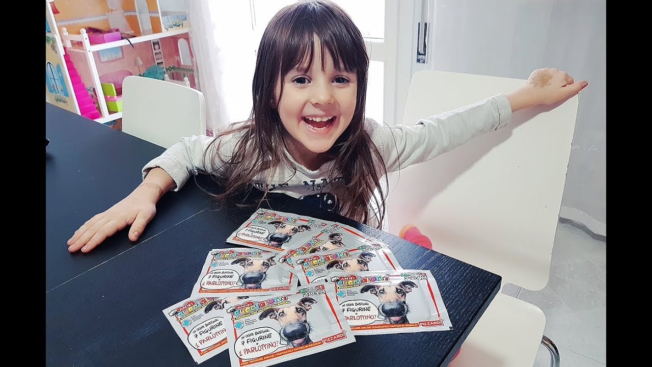 Apriamo 8 bustine dei Cucciolotti! Album 2018
