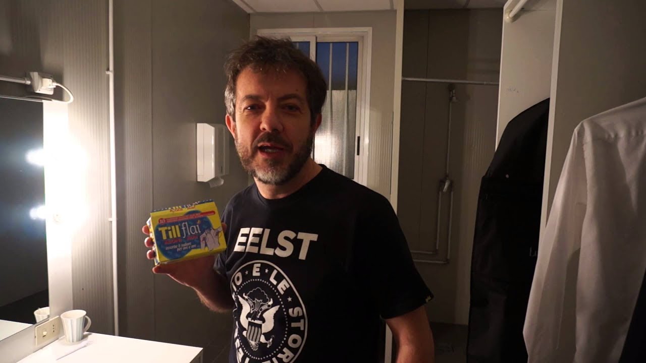 Elio e le Storie Tese in tour: il camerino di Rocco Tanica