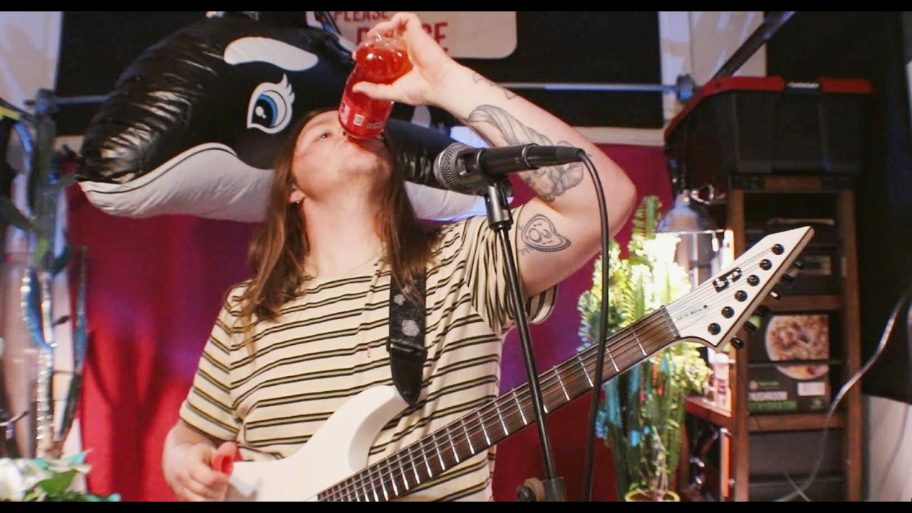 Deep Sea Fishing For A Killer Whale - Code Red [MTN DEW] (Dog Cop Sessions)