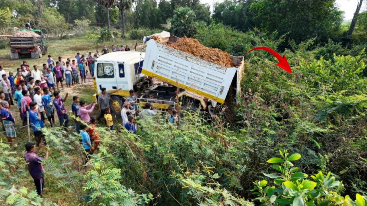 First Start New Perfect Project!! Complete100% Landfill Process by Bulldozer Komat'su & Dump Truck U