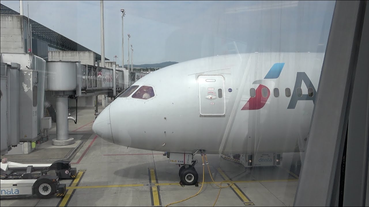American Airlines Boeing 787-8 N801AC AA 93 Zurich-Philadelphia Economy Class Trip Report
