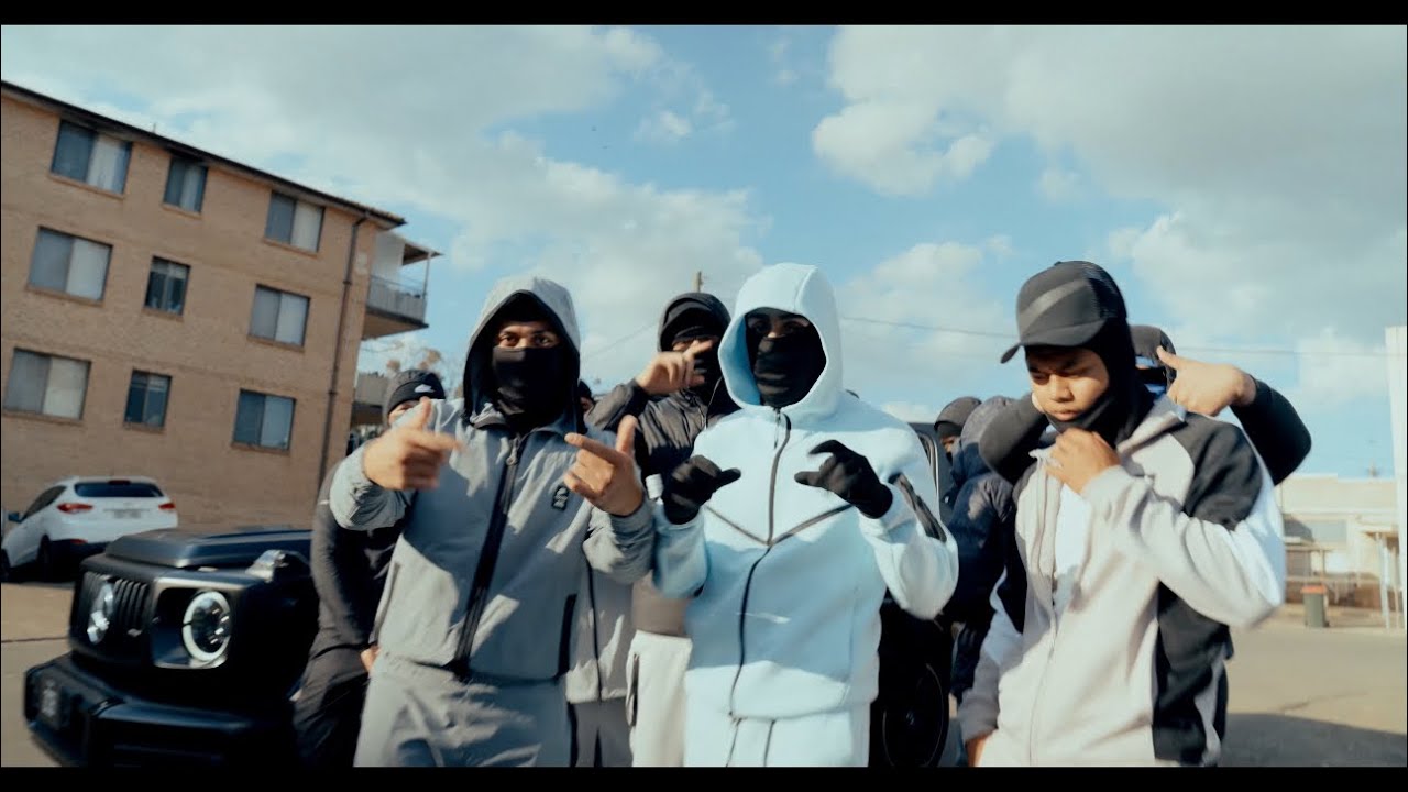 LF70 & RFA - Hakuna Matata (Official Music Video)