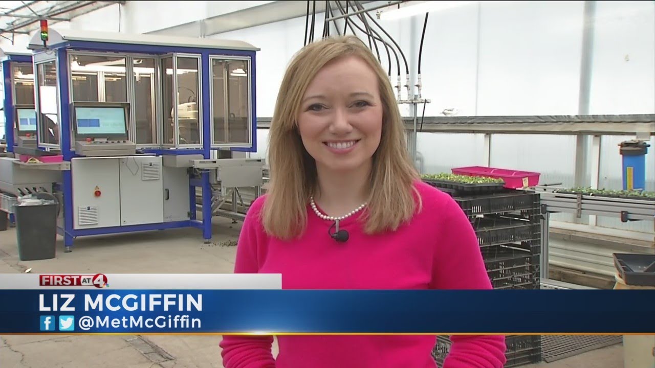 Robot planter helps central Ohio farm prepare spring flowers