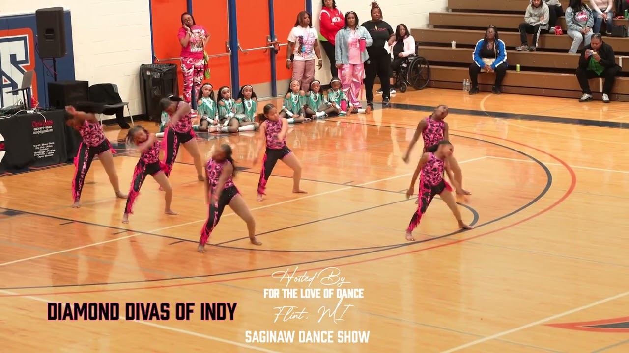 Dynamite Dance vs Diamond Divas Of Indy  | Mini's Battle | Flint, MI | Majorette Stand Battle