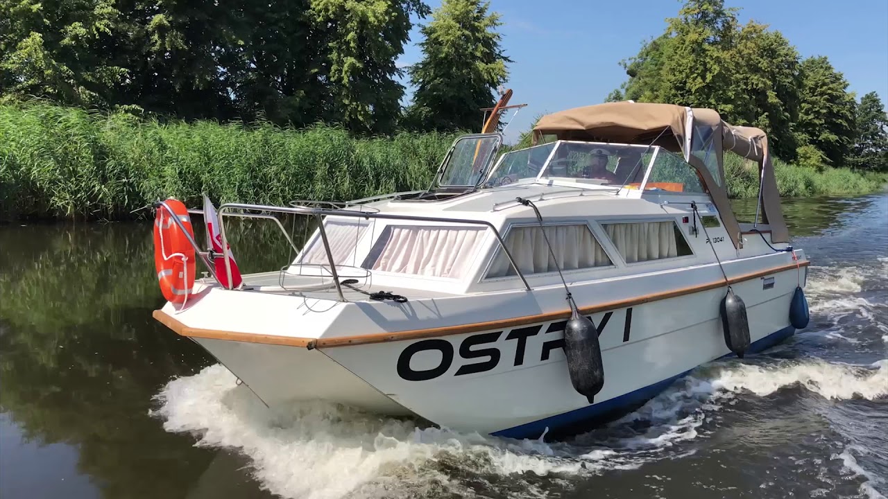 Ł&oacute;dź motorowa 770 cm, Houseboat, z laminatu - stoczniowa