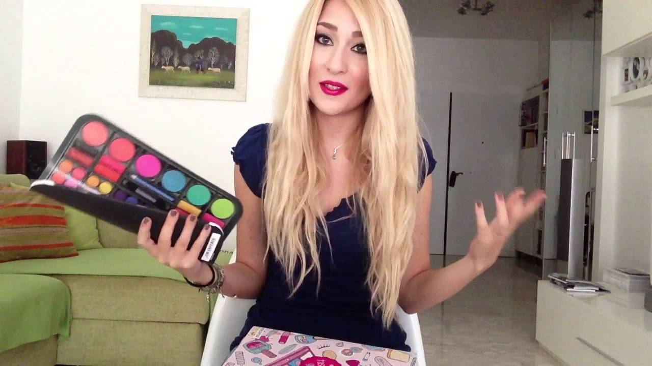BACK TO SCHOOL HAUL - Cosa c'è nel mio zaino