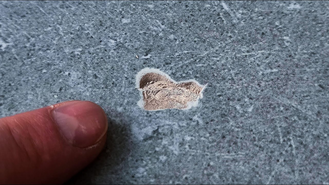 Perfect DIY TILE REPAIR in 5 minutes - How to quickly fix all damage on floor at home