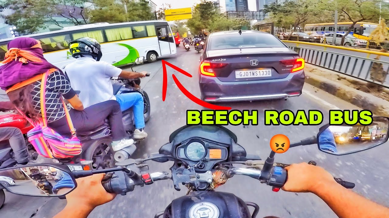 Bus Wala Beech Road Mein Ghusa 😳 | Pura Traffic Jam!