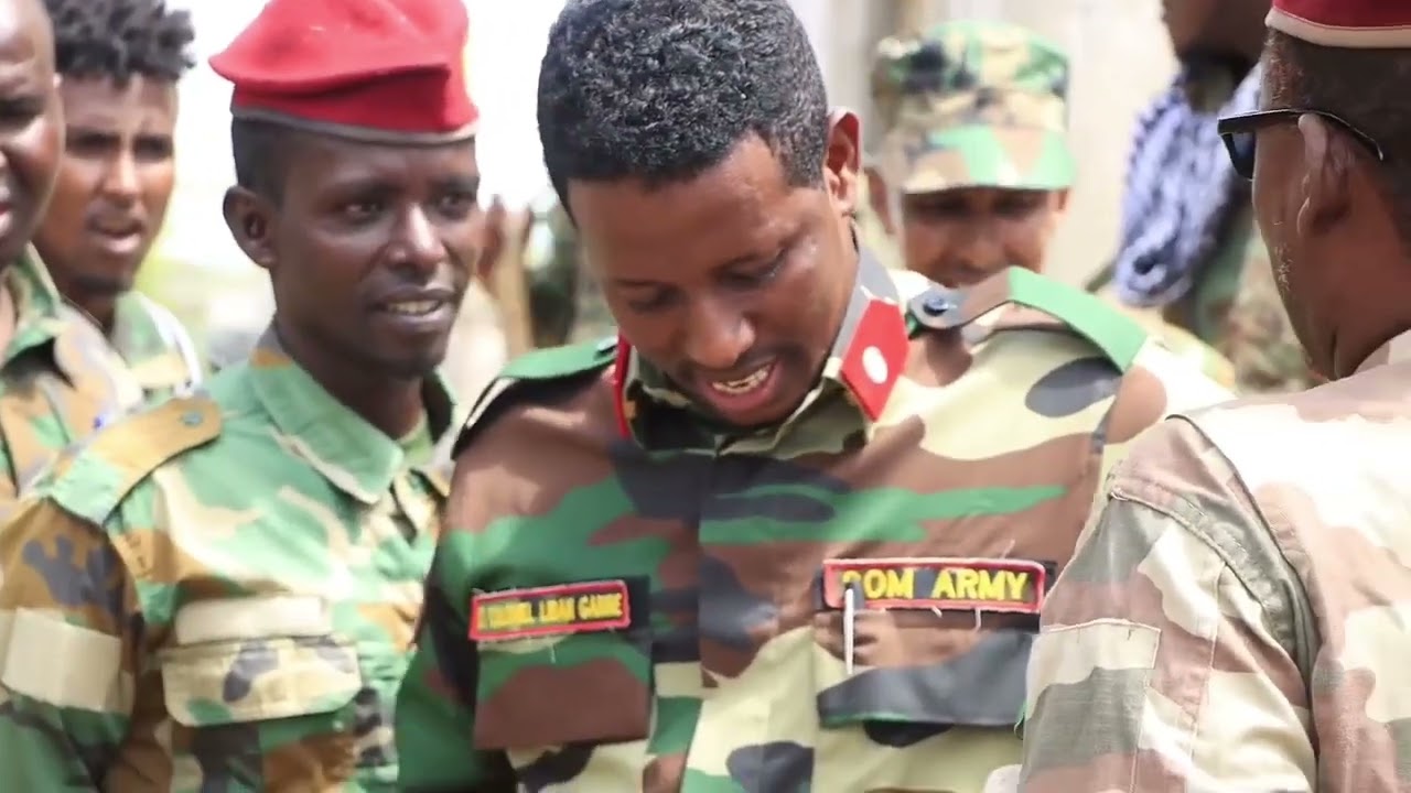 Hees wadani Gacmo wadajir Maxamed Saleebaan Tubeec Xoogga dalka somalia 