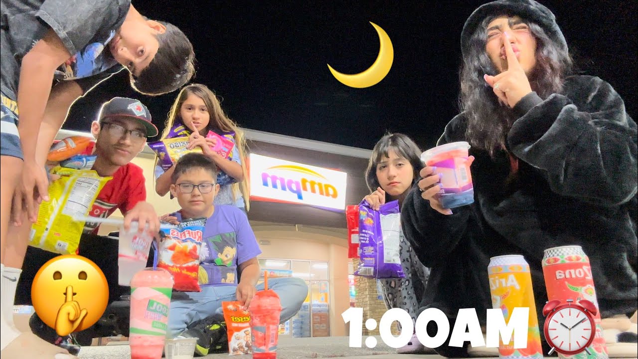 WE SNUCK OUT AT 1 AM TO GET SNACKS AGAIN!!!🤫😱🌙