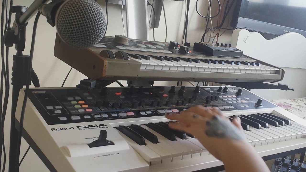 Grimes - Oblivion (Synth Cover)