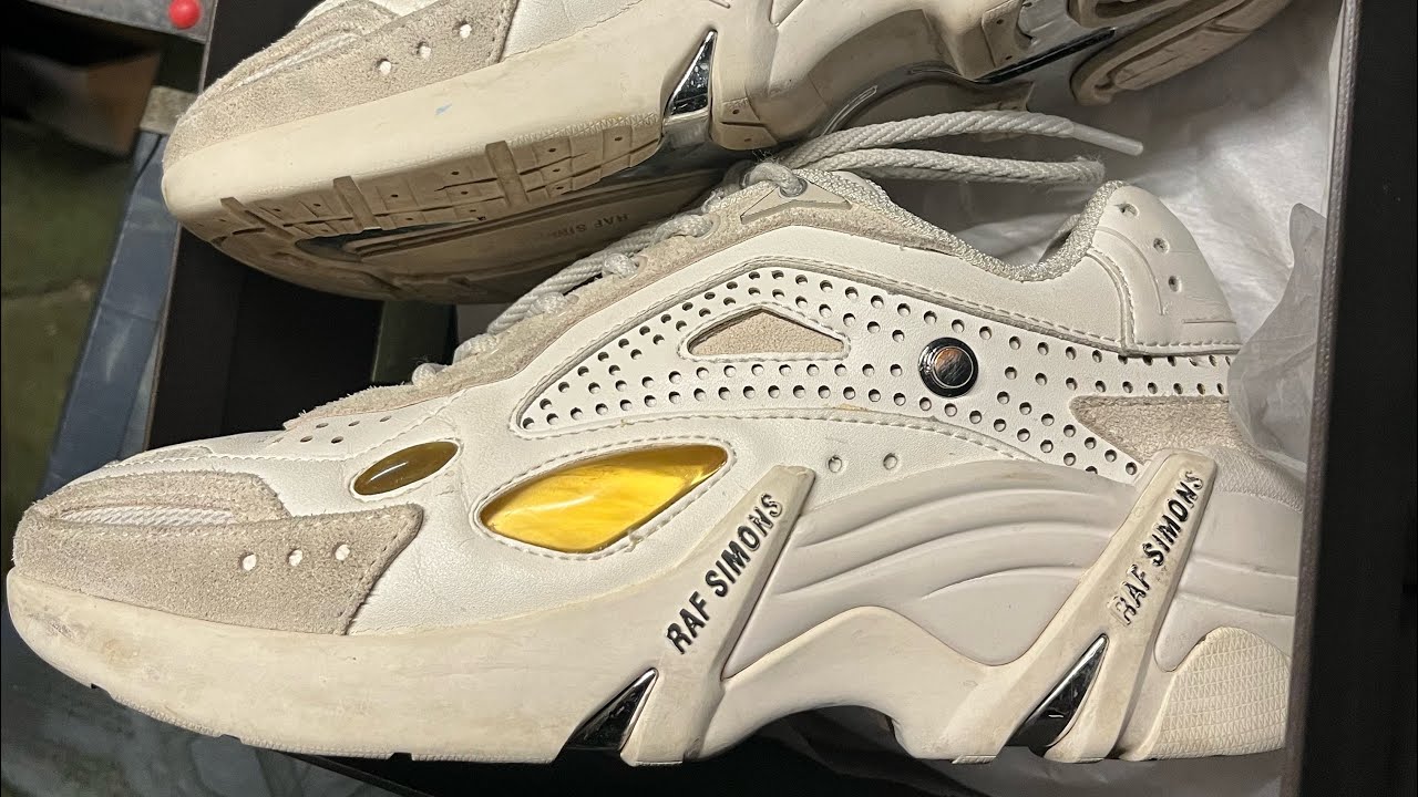 RAF Simons (RUNNER) Раф Симонс 37 размер отличное состояние CYLON-21 white alyssum 