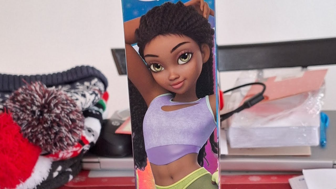 Winx Reboot: Iconic Aisha doll unboxing 🌊🫧