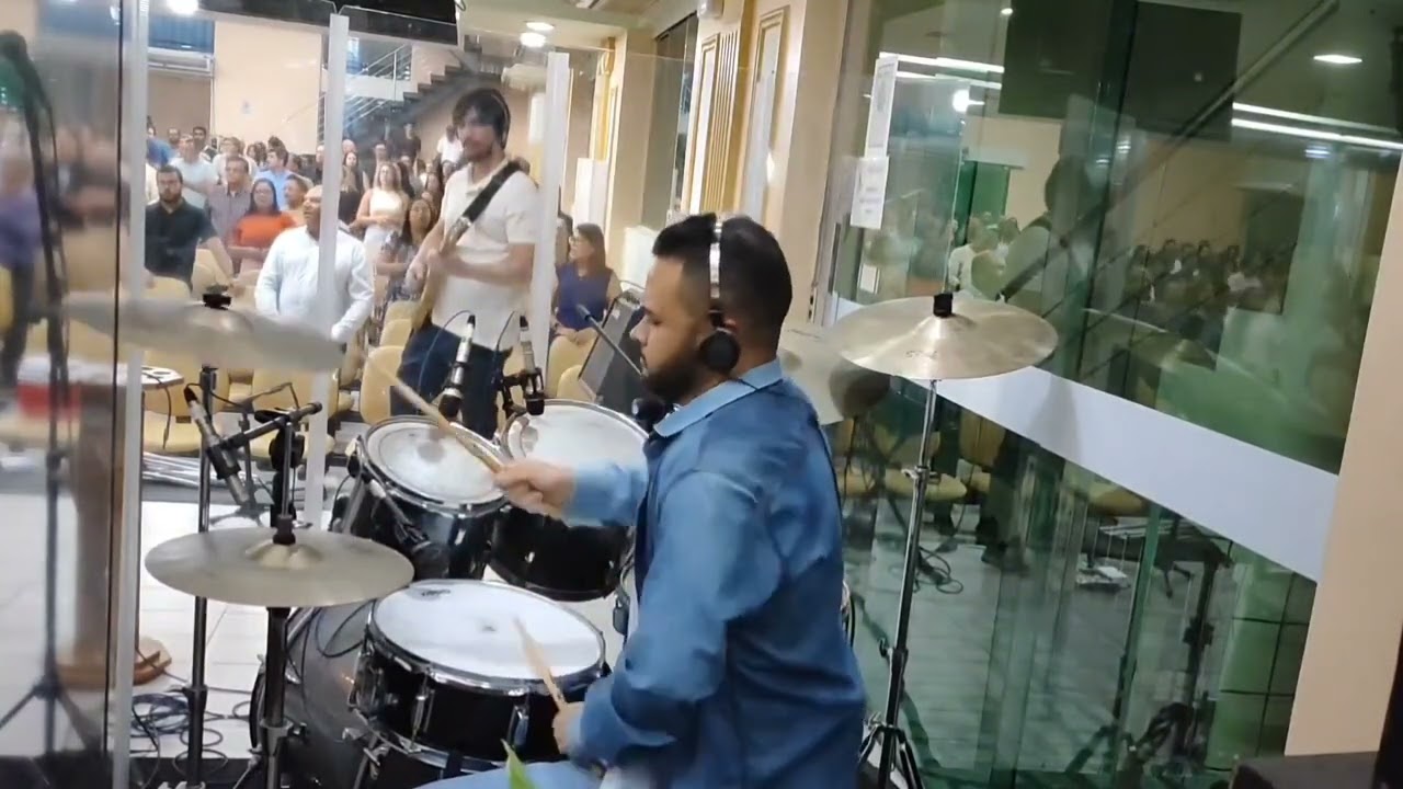 Senhor, tu és bom - ministério de louvor vale da benção (drum cam)