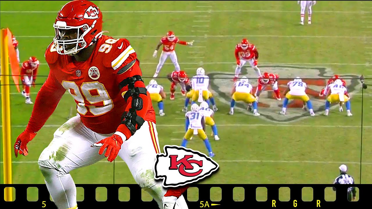 Chiefs MONSTER DT/LB Khalen Saunders Does it all!  Film Room